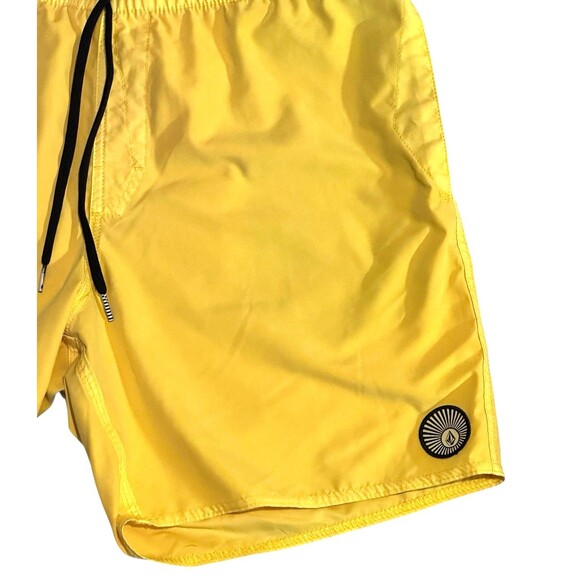 Volcom Men's Banana Yellow Swim Shorts Trunks True To This size L surf beach - Picture 3 of 16